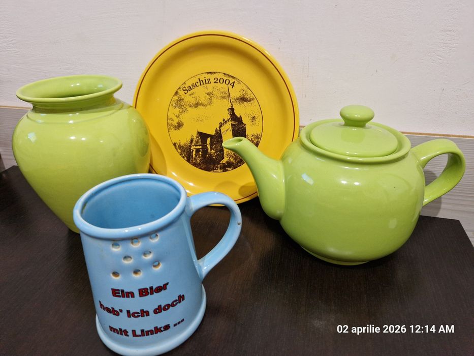 Platouri prăjituri ceramică,carafe