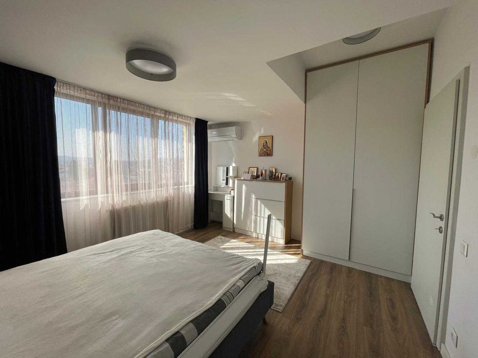 Apartament cu 2 camere de vânzare Gruia + loc de parcare
