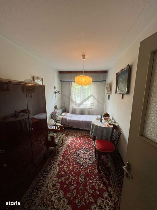 Apartament 4 camere Podu Ros