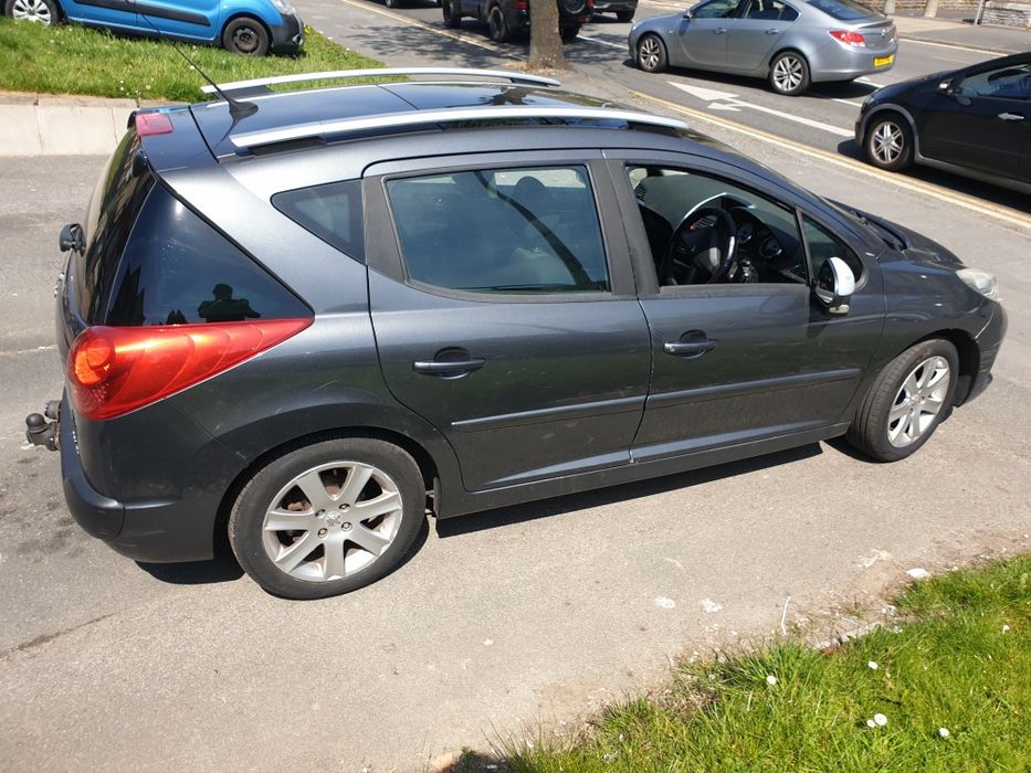 Огледало Пежо 207 СВ Комби 1.6 хди дизел 109 на части Peugeot 207 sw