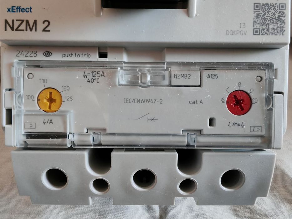Intrerupator automat industrial Eaton Moeller NZMB2-A125 3P 125A+bobina minima tensiune nou, sigilat