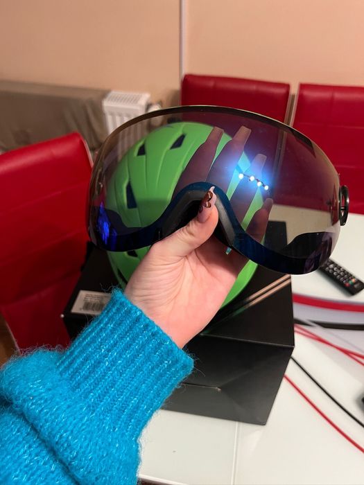 Casca Ski-verde neon Black Crevice