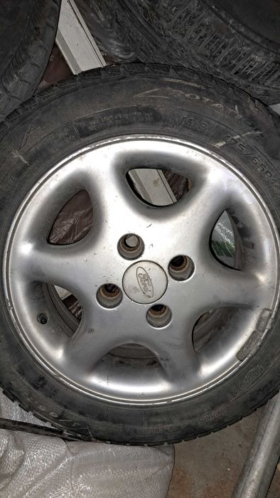 Алуминиеви джанти за форд ескорт