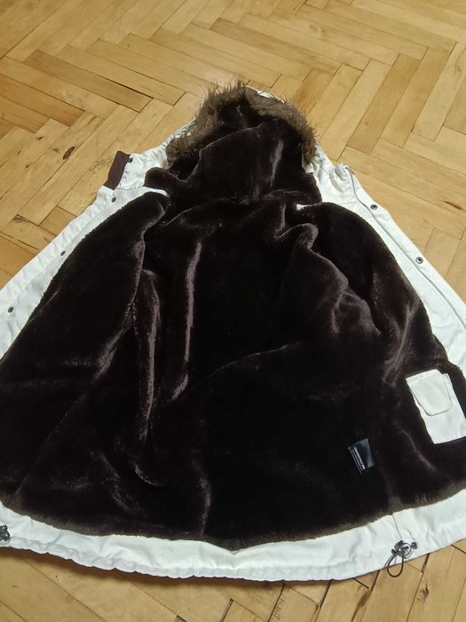 Дамско зимно яке