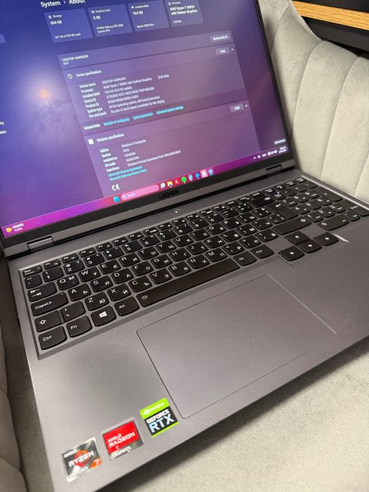 Lenovo legion 5 pro / gtx 3060/ 16 ram / amd ryzen 7 5800h