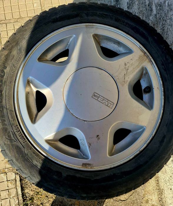 Зимни гуми с джанти 165/65/R14 Nordicca