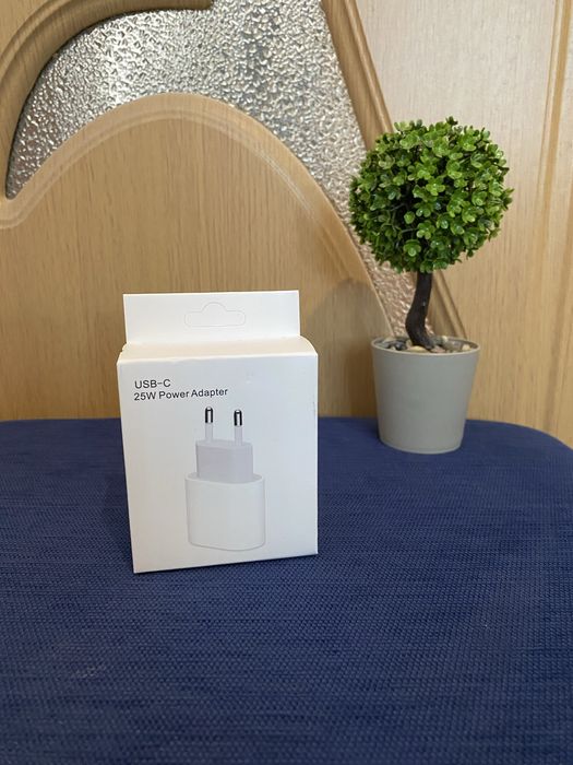 Încărcător USB-C 25W Power Adapter alb – NOU