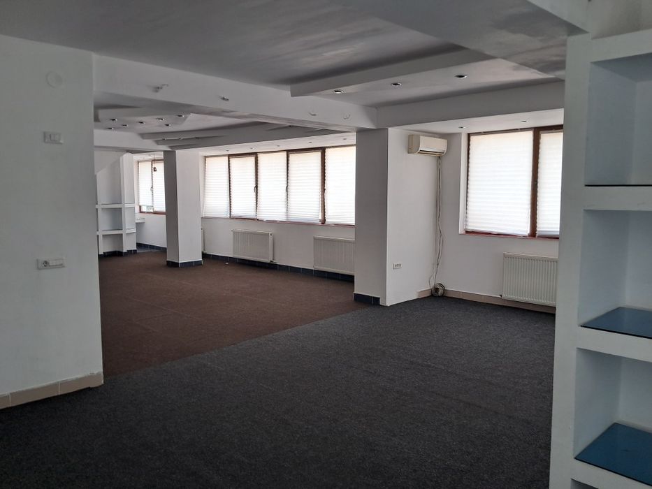 Brancoveanu Spatiu  de închiriat etj 1 str Alunisului via Benz LUk.OIL