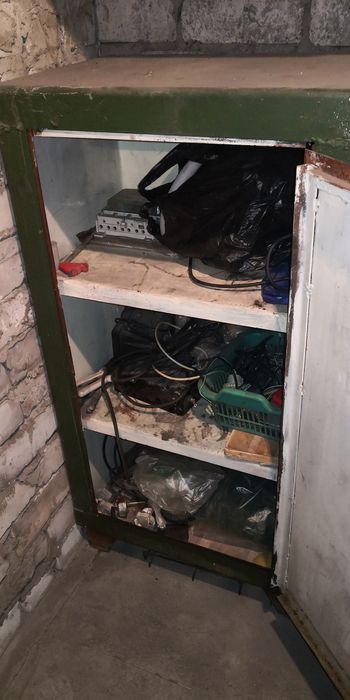 Продам сейф бу советский.