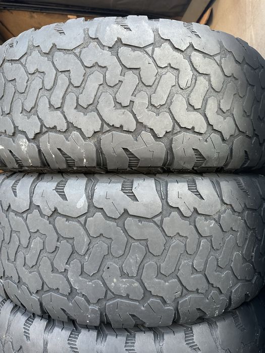Шины 265/70R17 (8шт)