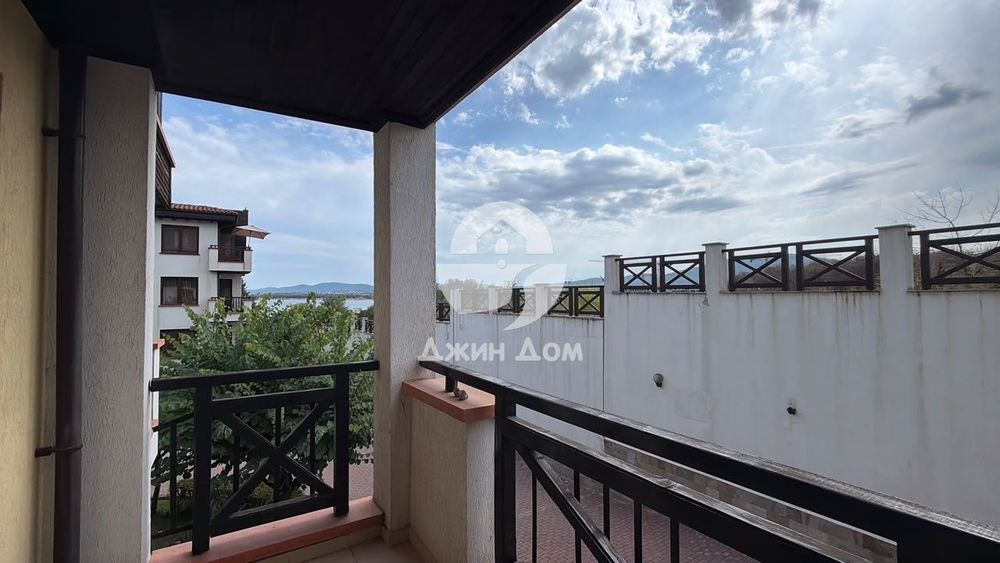 Продава се Двустаен апартамент в Черноморец - 70 кв.м за 2029 €/кв.м - Снимка #9