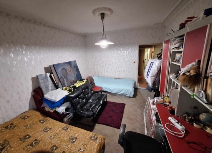 Продава се Двустаен апартамент в Плевен, Сторгозия - 75 кв.м за 1000 €/кв.м - Снимка #2