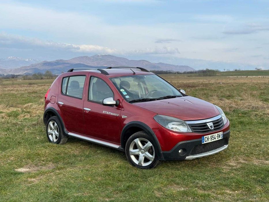 Vând Dacia Sandero Stepway 2012