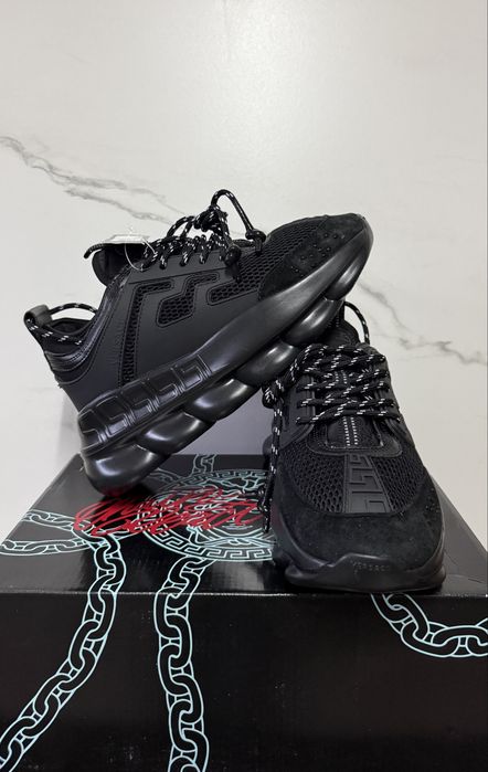 Versace Chain reaction