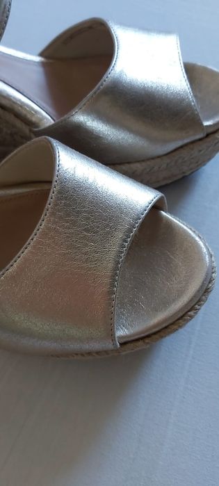 Sandale UGG Reagan metallic gold