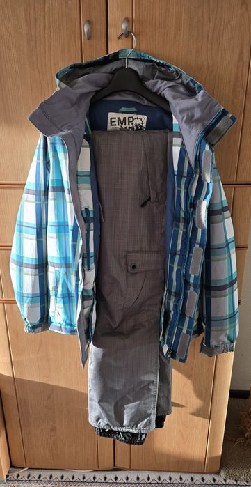 Горнолыжный костюм