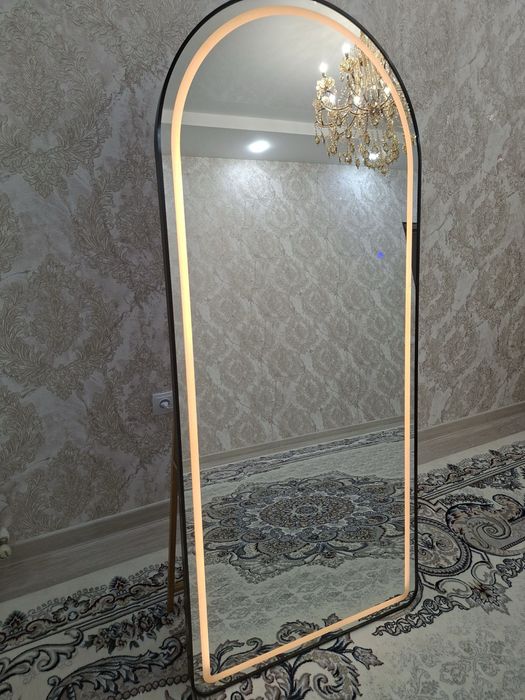 Зеркало с лед подсцветкой 80*180 см