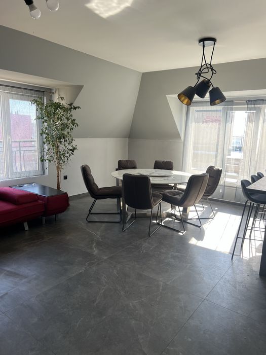 Дава се под наем Двустаен апартамент в Варна, Възраждане 3 - 70 кв.м за 478.38 € - Снимка #2