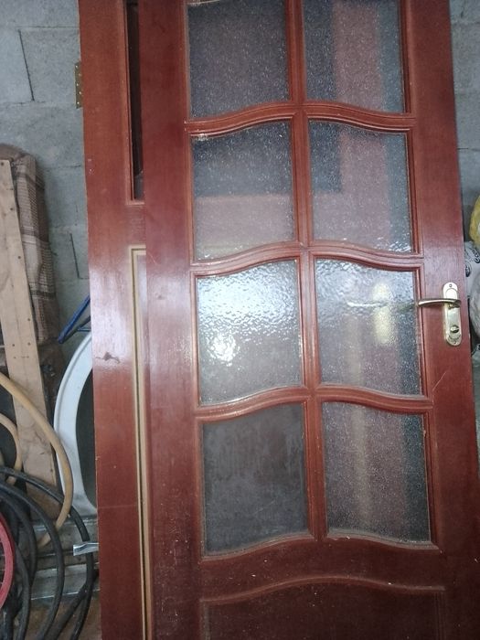 Межкомнатные двери с замками