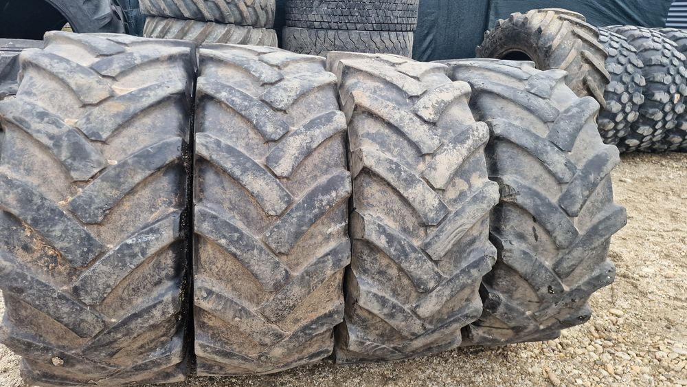 CAUCIUCURI Încărcător 405/70-24 marca Mitas, 14 ply