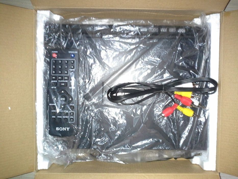 Новый суперкомпактный DVD-плейер (Made in Malaysia), с гарантией!