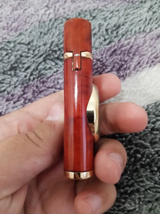 Зажигалка газовая