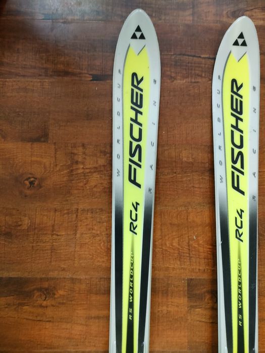 Schiuri Fischer Rs Rc4 Vacuum Race Carve 161 cm prinderi Tyrolia SL100