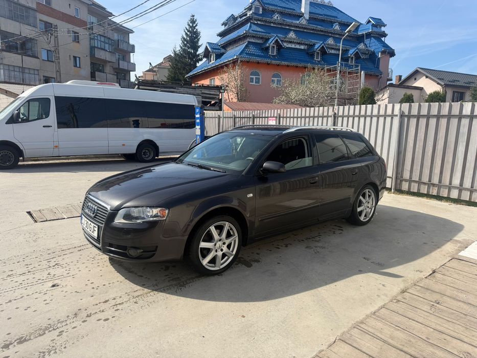 Vând   Audi  A4B7