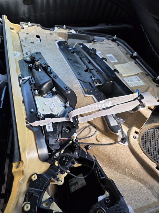 Кори за врати на Mercedes W211 комби