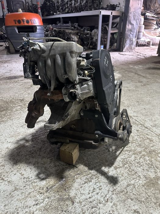 Двигатель Audi 2.0l ABK