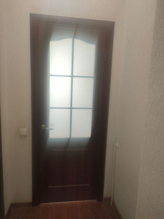 Продам межкомнатные двери