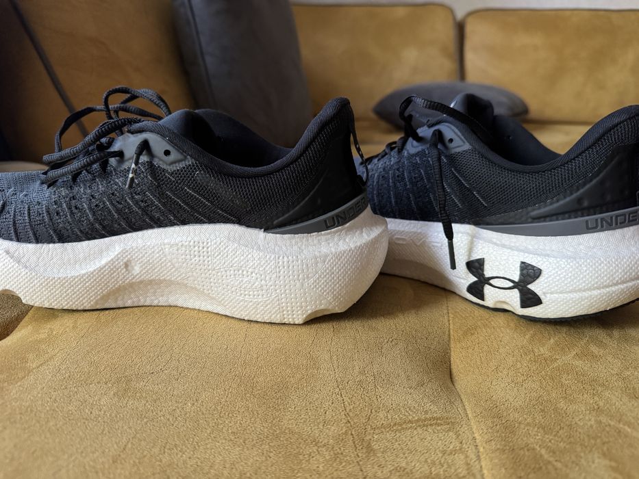 Маратонки Under armour42,5 номер 27 см