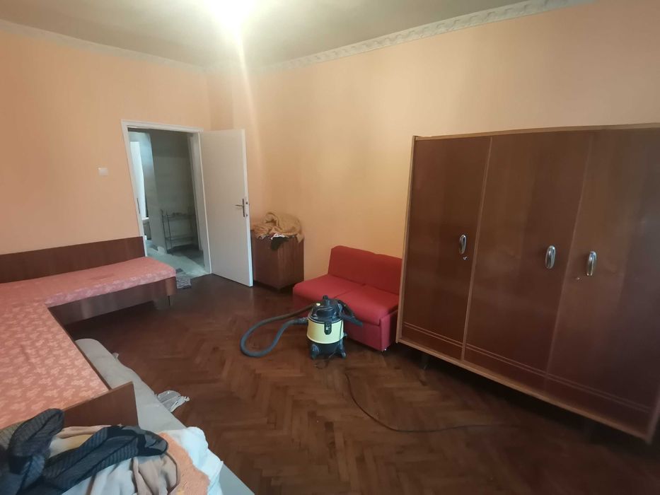 Дава се под наем Двустаен апартамент в Бургас, Лазур - 56 кв.м за 306 € - Снимка #4