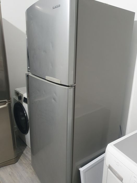 Продаётся холодильник