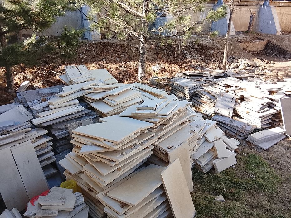 Травертин и гранит б/у