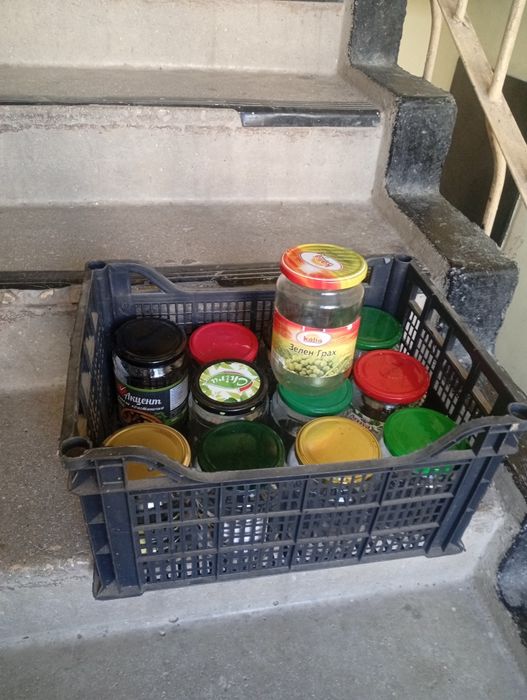 Буркани сякакви без 3 литрове