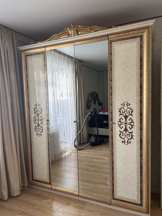 Шкаф для одежды