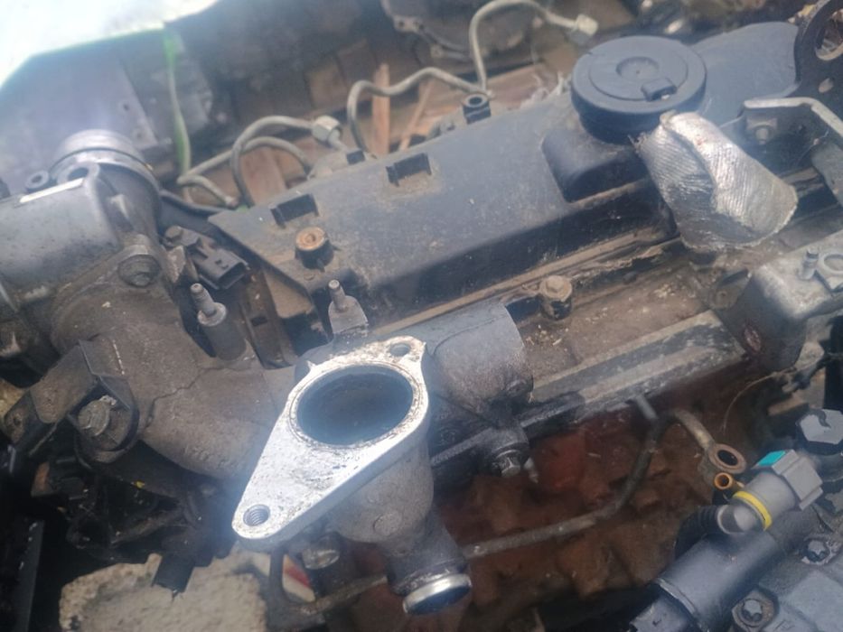 Motor renault 1.5 diesel euro 5 110 CP K9K837