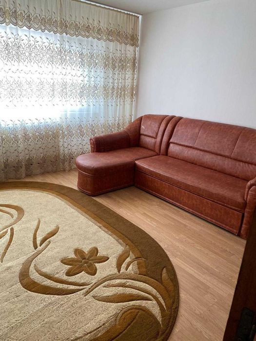Apartament de închiriat