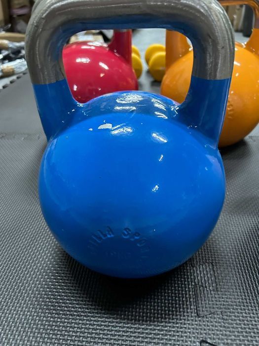 Pachet Kettlebell Competitie - 104 KG: 8 + 12 + 24 + 28 + 32 kg