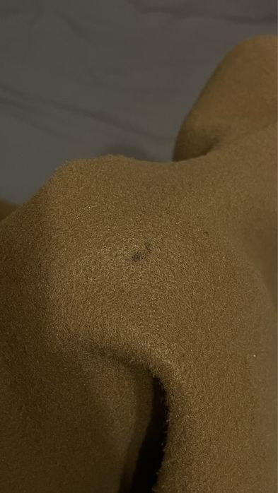 Продается бежевое пальто