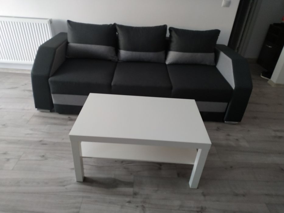 Inchiriez apartament
