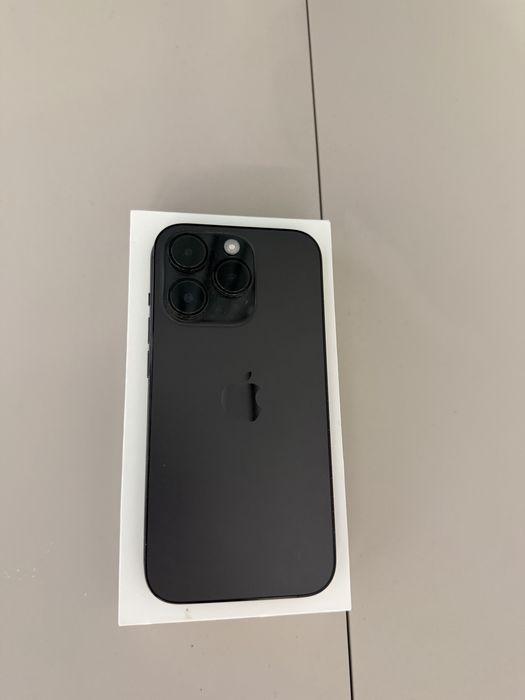 Продам Iphone 14 pro
