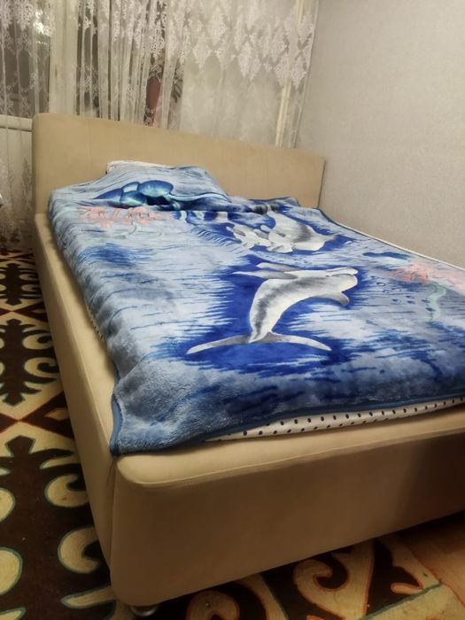 Продам кровать 180*200