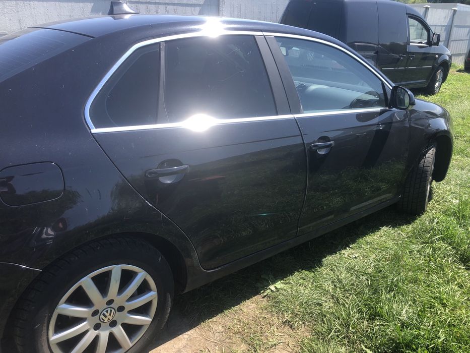 Usa/Usi Stanga Dreapta Fata Spate Vw Jetta 2005-2010 Cod LC9X