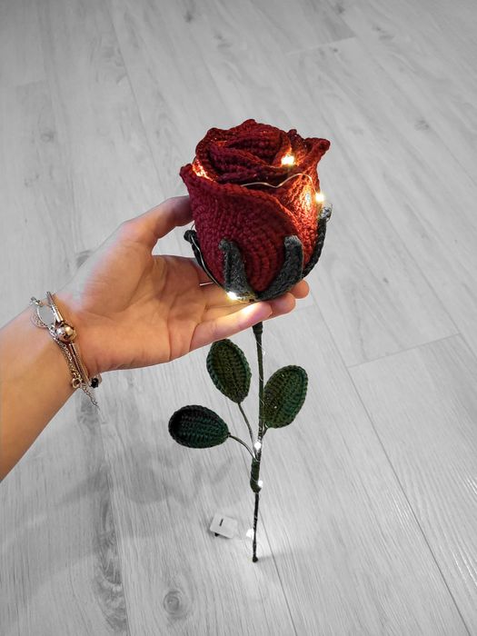 Forever Rose - Trandafir crosetat manual