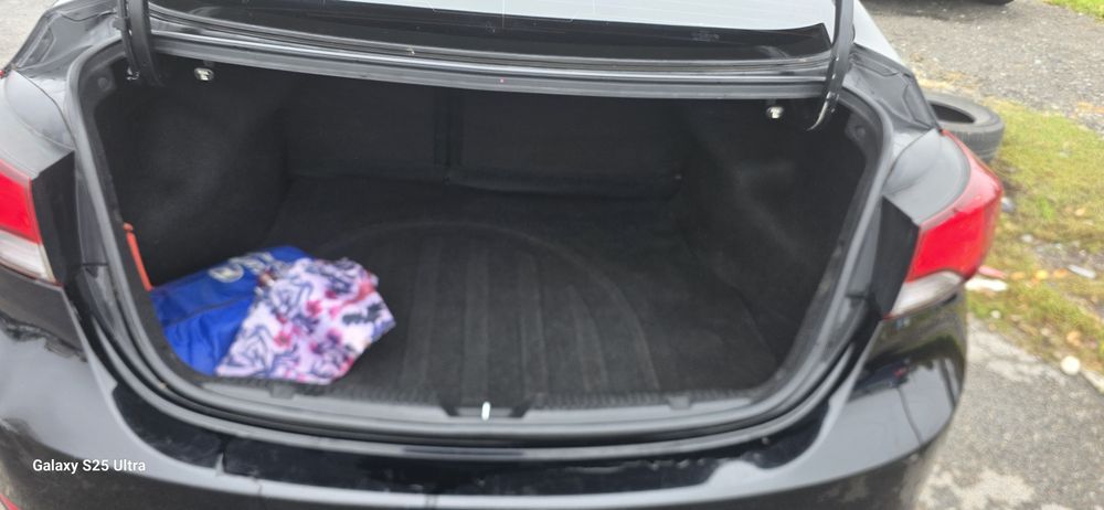 HYUNDAI Elantra 2014 — imagine 1