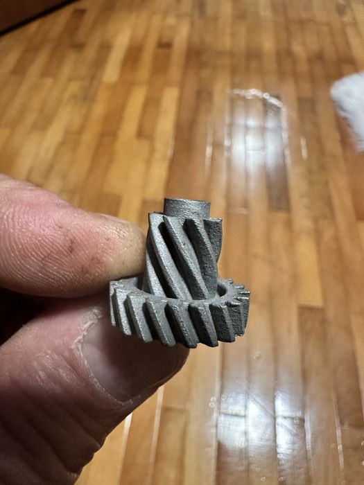 Pinion carlig remorcare BMW
