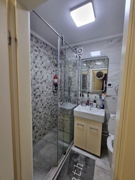 Apartament de închiriat