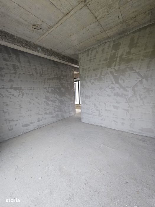 Casa 4 camere ,3 bai , 2 gradini, parcari in Borhanci